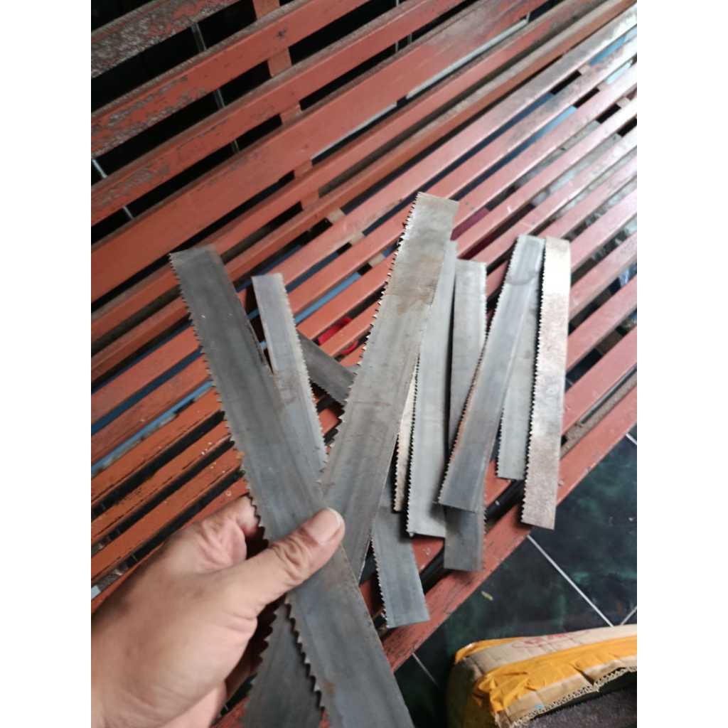 Potongan Gergaji Besi Merk Eberle Germany Tebal 1,6mm Lebar 3/4cm bahan pisau pahat kayu
