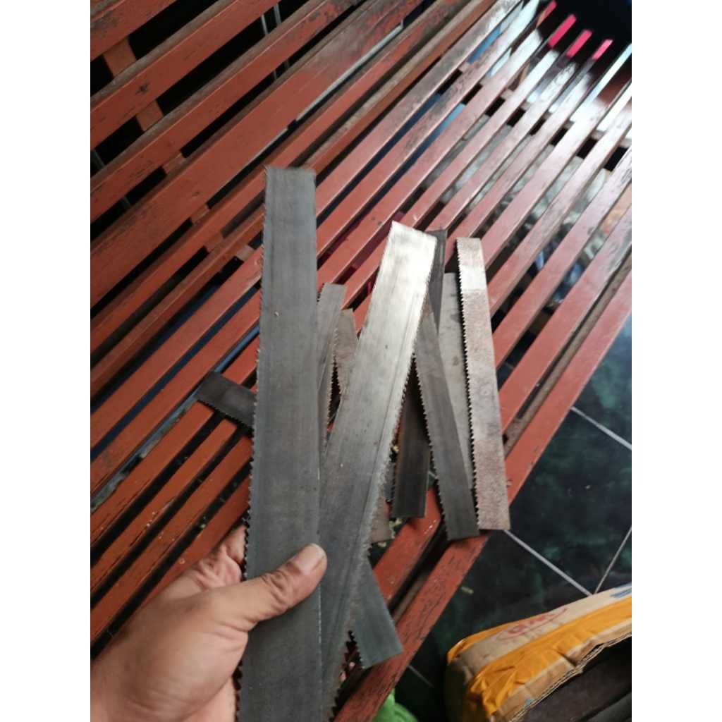 Potongan Gergaji Besi Tebal 1.6mm Lebar 3/4cm - Bahan Pisau Pahat Kayu